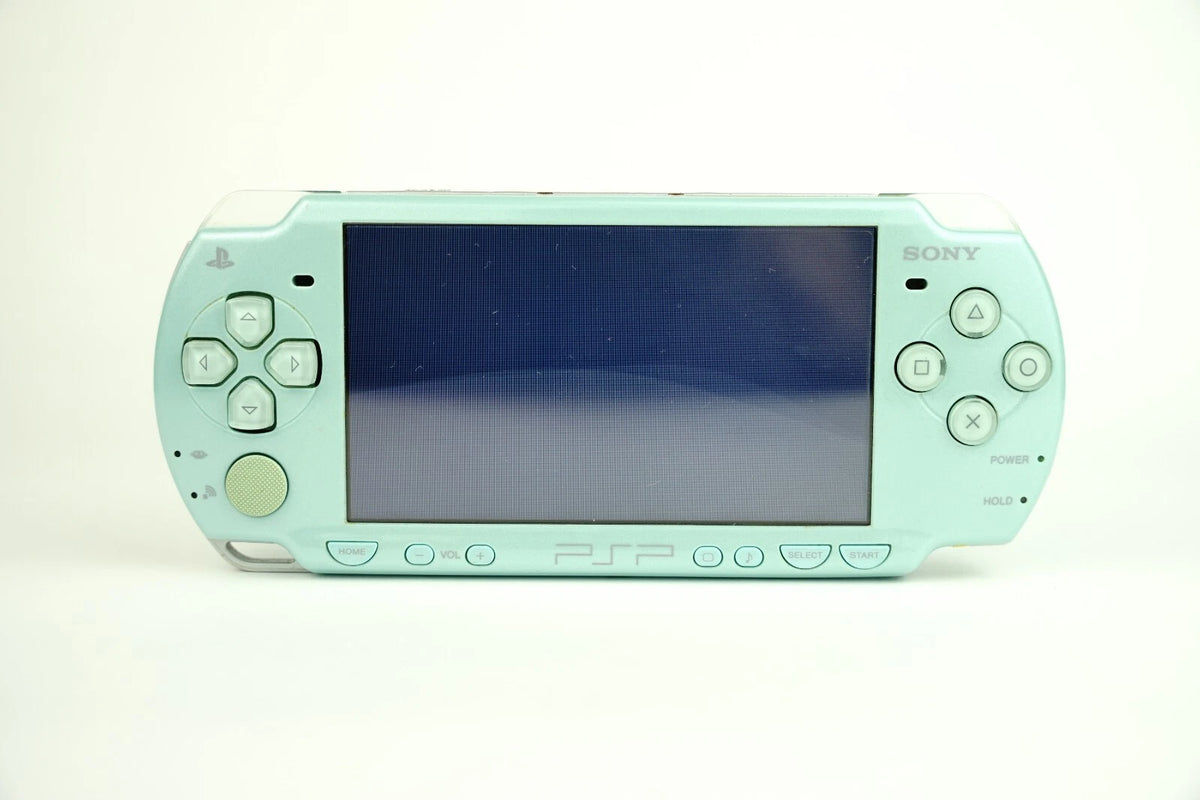 Sony PlayStation PSP 1000/2000/3000 Console with Charger/New Battery Region Free