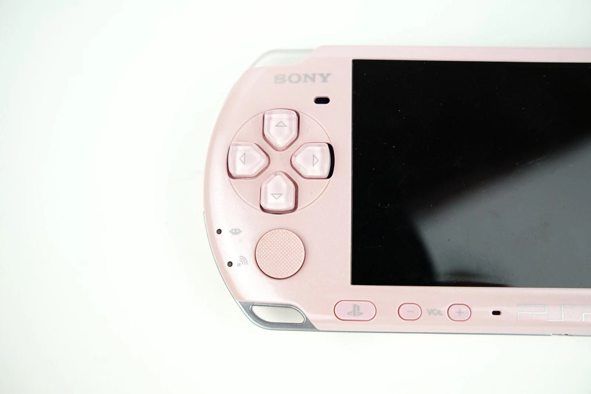Sony PlayStation PSP 1000/2000/3000 Console with Charger/New Battery Region Free