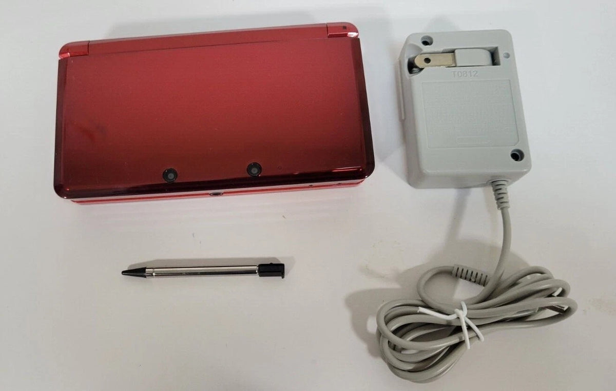 Original Nintendo 3DS USA Seller Charger 4GB SD card and Stylus