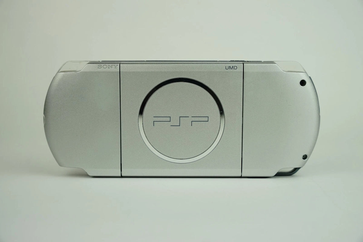 Sony PlayStation PSP 1000/2000/3000 Console with Charger/New Battery Region Free